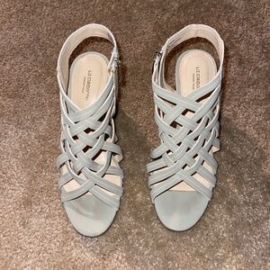 Liz Claiborne Memory Foam Strappy Sandals